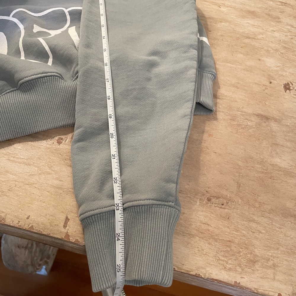 Off White Virgil Abloh main label xxs sweatshirt EUC - Picture 14 of 15